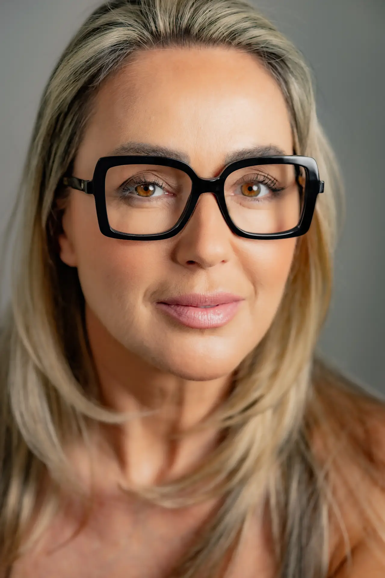 Modelo Autavia 113 - Carla Fachim